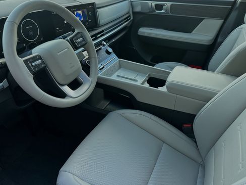 New 2025 Hyundai Santa Fe Limited image 7