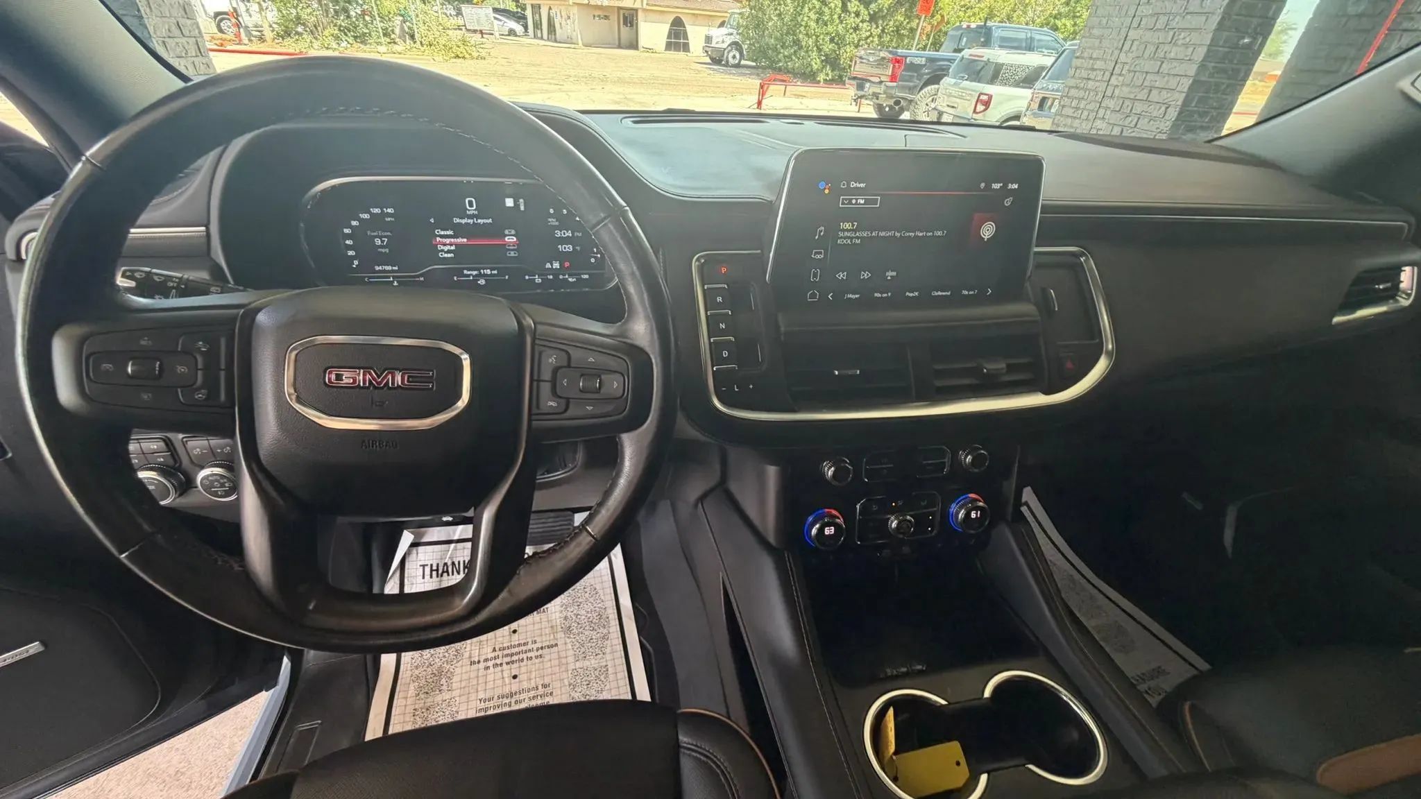 Used 2022 GMC Yukon XL AT4 w/ Max Trailering Package AWD/4WD image 12