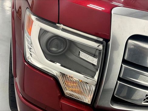 Used 2014 Ford F150 Platinum image 28
