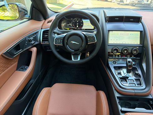 Used 2024 Jaguar F-TYPE R-Dynamic RWD image 27