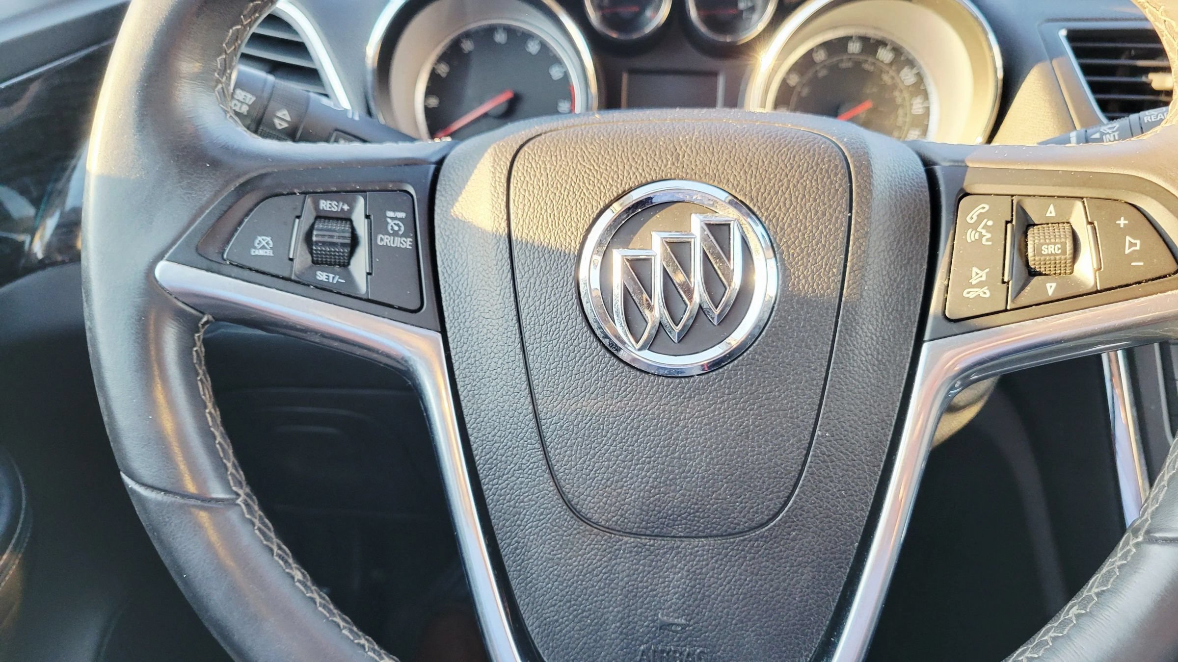 Used 2016 Buick Encore Convenience AWD/4WD image 12