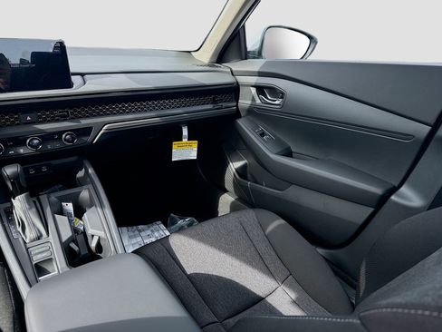 New 2026 Honda Accord LX image 18