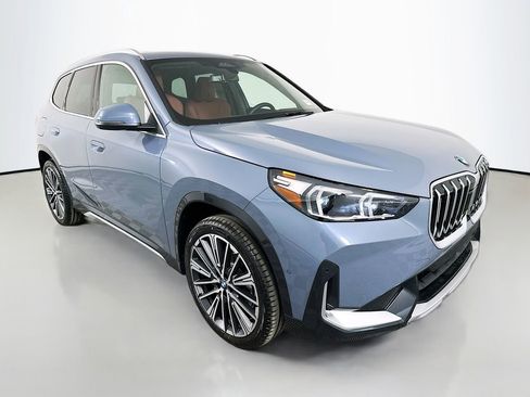 New 2026 BMW X1 xDrive28i w/ Technology Package AWD/4WD image 3