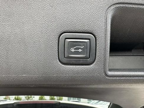 Certified 2020 GMC Terrain Denali w/ LPO, Floor Liner Package AWD/4WD image 23