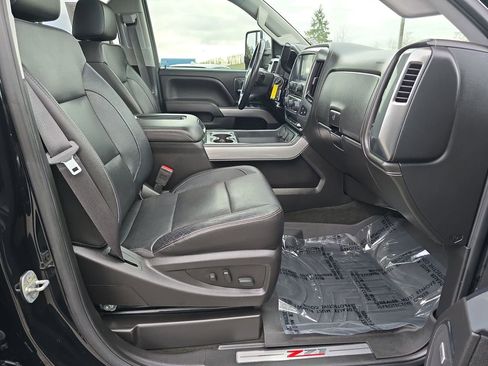 Certified 2017 Chevrolet Silverado 3500 LTZ w/ Duramax Plus Package image 33