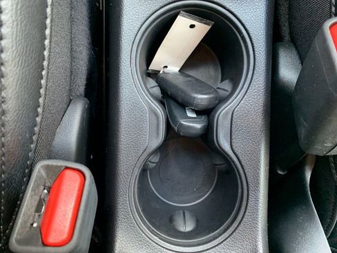 Used 2021 Jeep Compass 80th Special Edition image 33