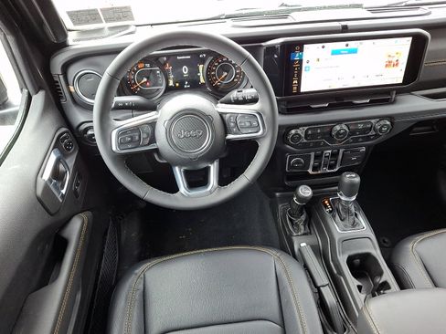 New 2026 Jeep Wrangler Sahara image 7