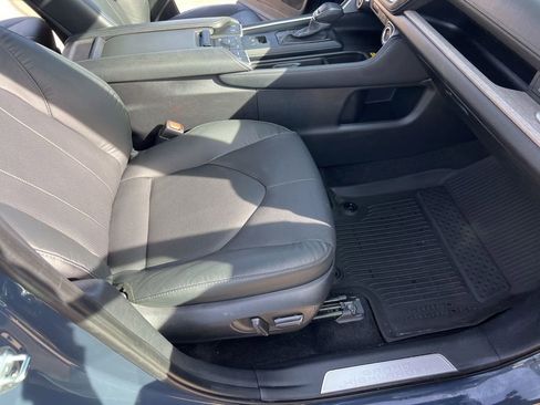 Used 2024 Toyota Grand Highlander Limited image 27