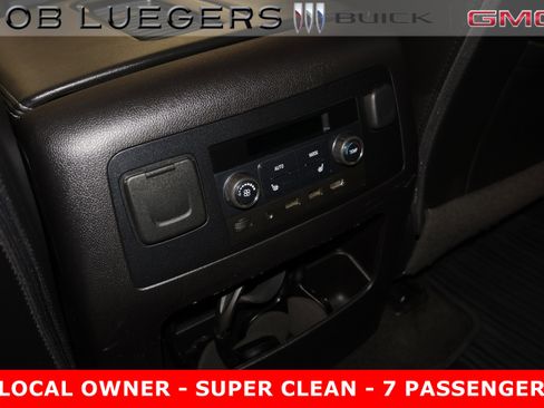 Used 2017 GMC Yukon SLT w/ Open Road Package image 13