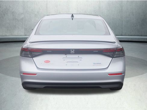 Used 2023 Honda Accord Sport image 29