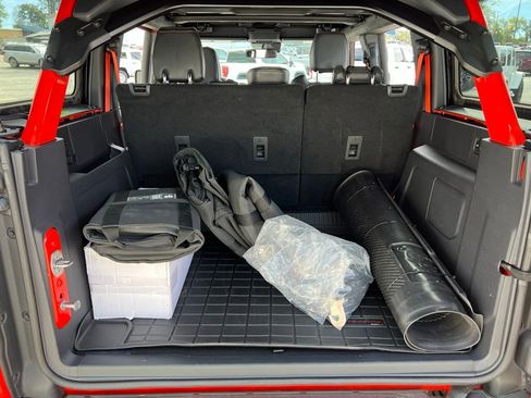 Used 2023 Ford Bronco Raptor image 29