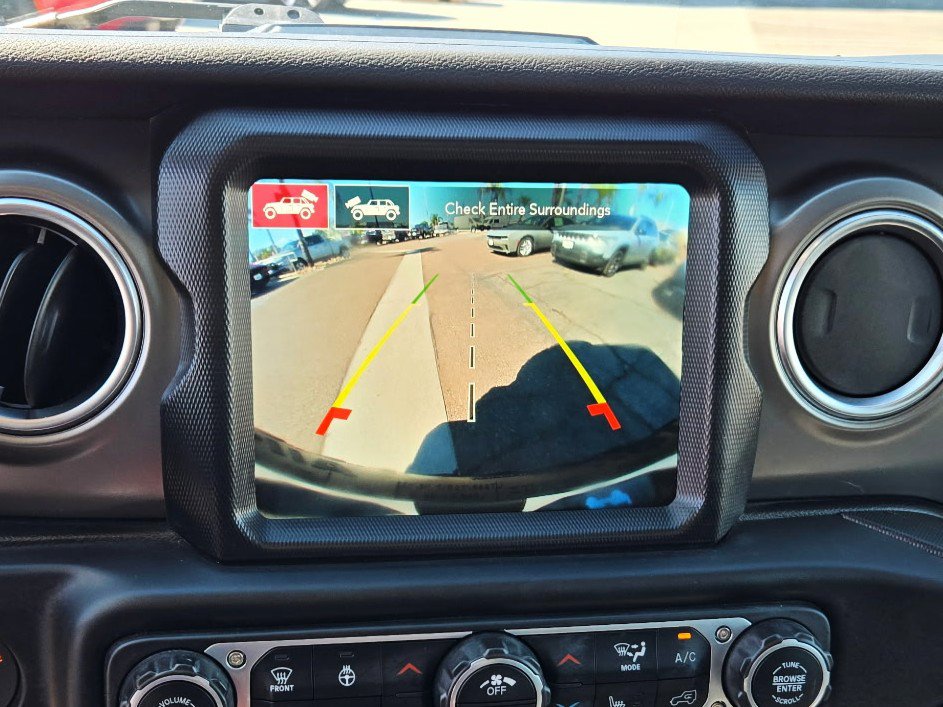 Certified 2023 Jeep Wrangler Unlimited Rubicon 4xe w/ Cold Weather Group AWD/4WD image 16