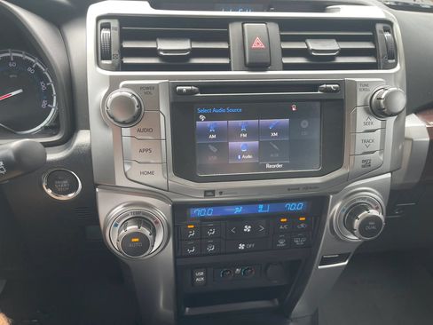 Used 2016 Toyota 4Runner Limited RWD image 18