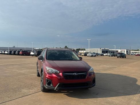 Used 2018 Subaru Crosstrek 2.0i AWD/4WD image 4