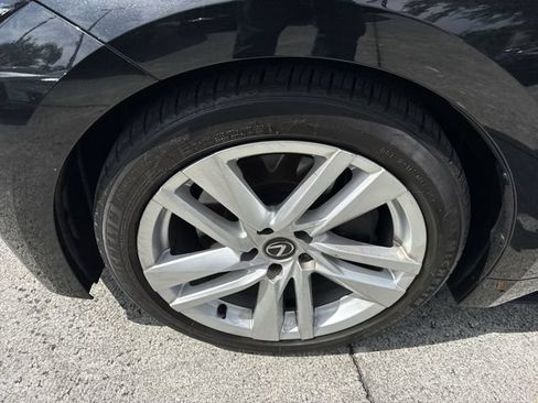 Certified 2024 Lexus IS 300 w/ Comfort Package RWD image 10