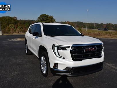 Used 2025 GMC Acadia Elevation w/ Elevation Premium Package