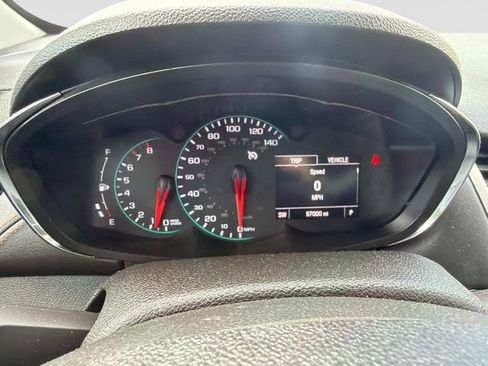 Used 2017 Chevrolet Trax LT w/ LT Convenience Package FWD image 32