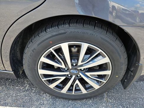 Used 2018 Subaru Legacy 2.5i Premium AWD/4WD image 14