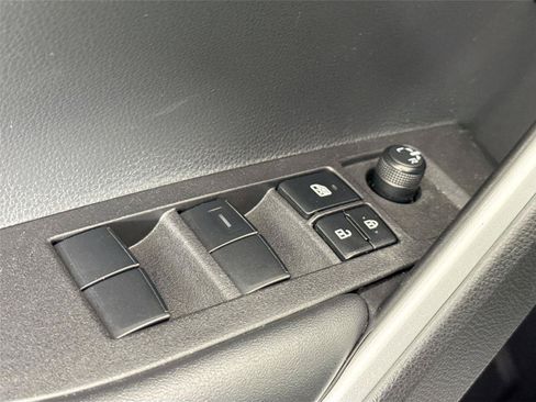 Certified 2026 Toyota Corolla Cross LE FWD image 26