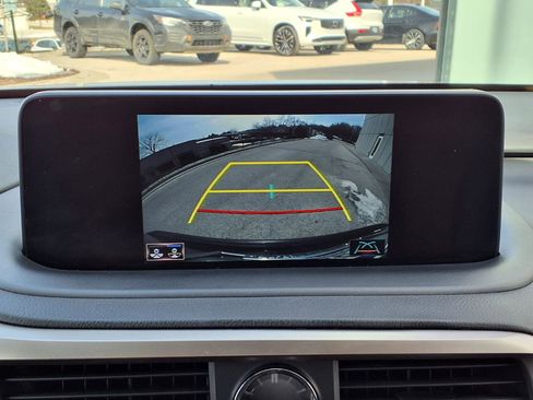 Used 2020 Lexus RX 350L Premium w/ Premium Package image 19