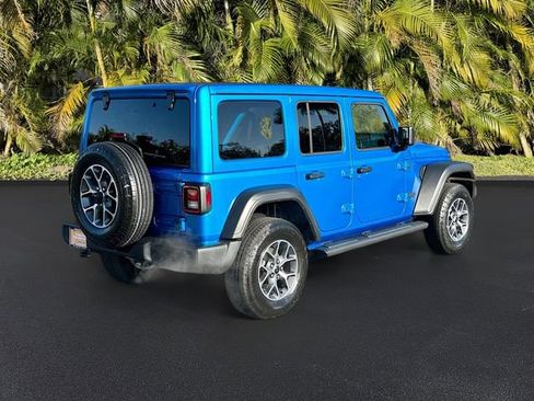 Used 2024 Jeep Wrangler Sport S image 5