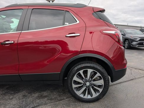 Used 2022 Buick Encore Preferred w/ Safety Package AWD/4WD image 4