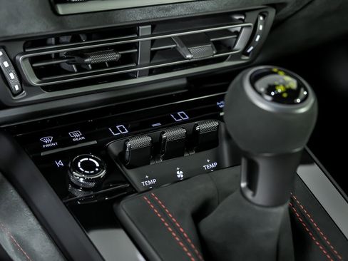 Used 2024 Porsche 911 GT3 RS image 39