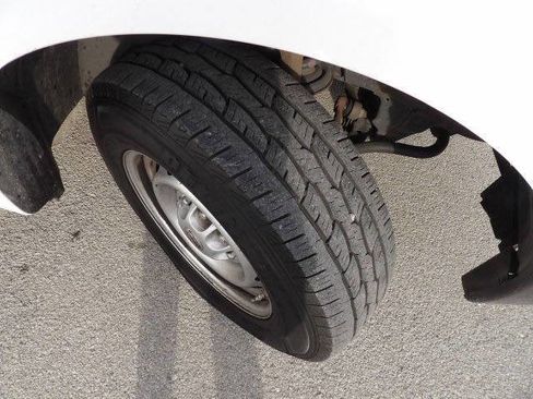 Used 2019 Nissan NV 1500 S image 27