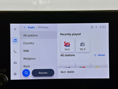 Used 2024 Toyota RAV4 XLE image 21