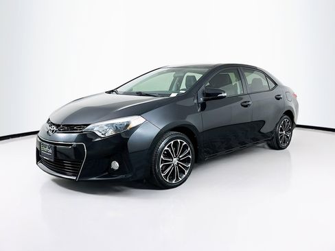 Used 2016 Toyota Corolla S image 3