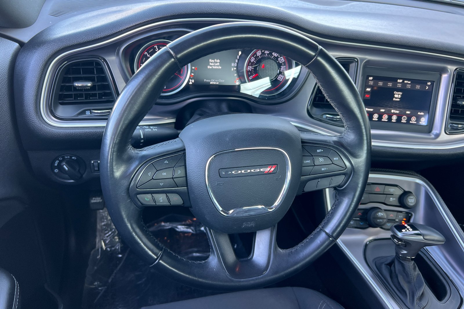 Used 2019 Dodge Challenger SXT RWD image 14
