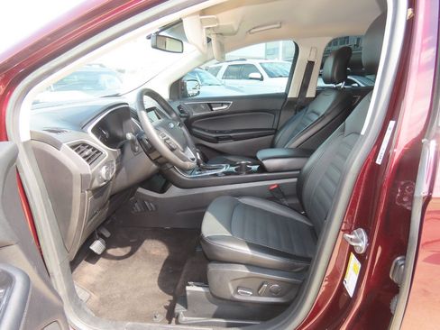 Used 2018 Ford Edge SEL w/ Equipment Group 201A FWD image 26