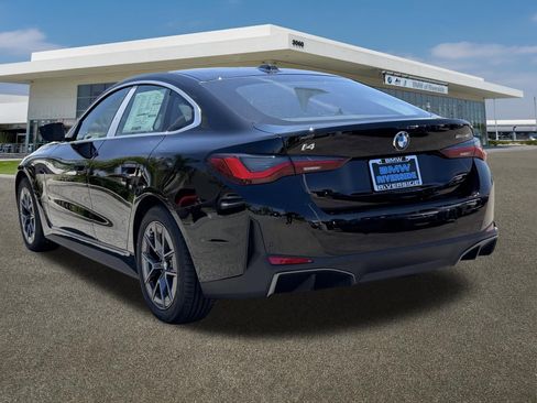 New 2026 BMW i4 eDrive40 RWD image 8