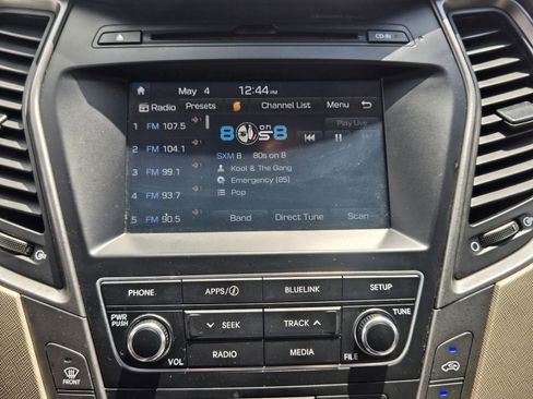 Used 2018 Hyundai Santa Fe Sport w/ 2.4L Value Package 02 FWD image 15