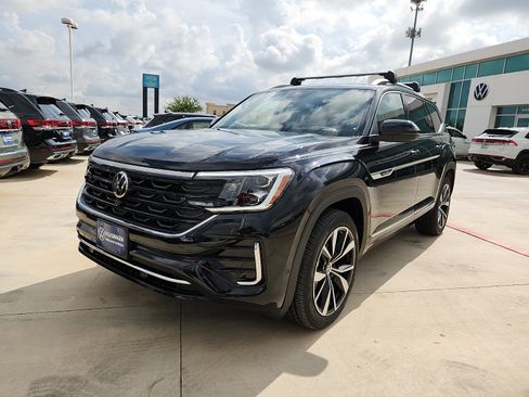 New 2026 Volkswagen Atlas SEL Premium R-Line AWD/4WD image 3