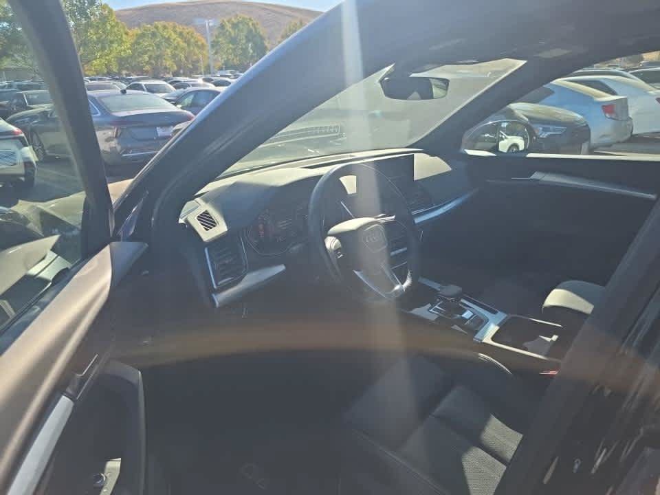 Used 2024 Audi Q5 2.0T Premium Plus AWD/4WD image 16