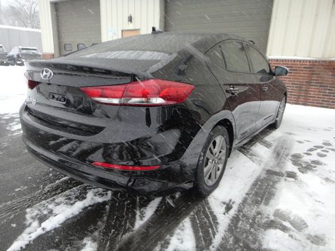 Used 2018 Hyundai Elantra SEL image 4