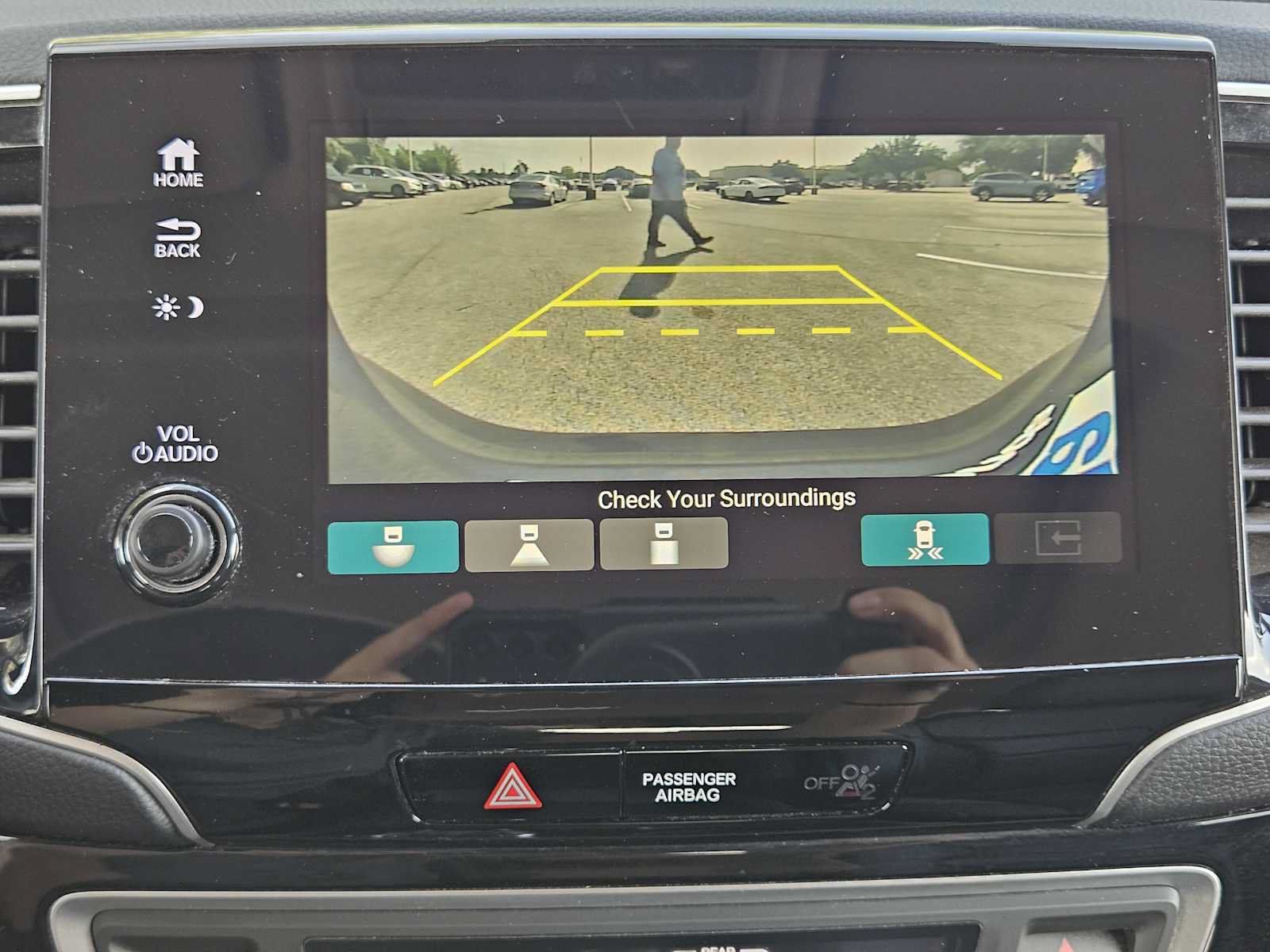 Used 2022 Honda Pilot Touring image 18