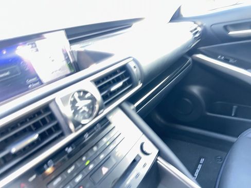 Used 2017 Lexus IS 200t w/ Navigation System Package image 19