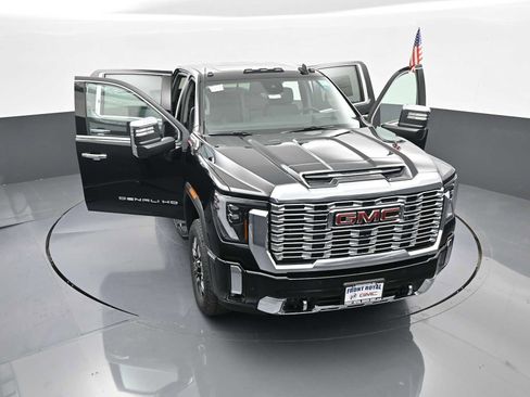 New 2025 GMC Sierra 2500 Denali w/ Denali Reserve Package image 45