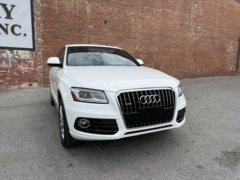 Used 2017 Audi Q5 2.0T Premium AWD/4WD image 2