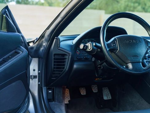 Used 1999 Acura NSX T RWD image 74