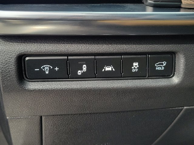 Certified 2022 Kia Telluride SX w/ Towing Package FWD image 19