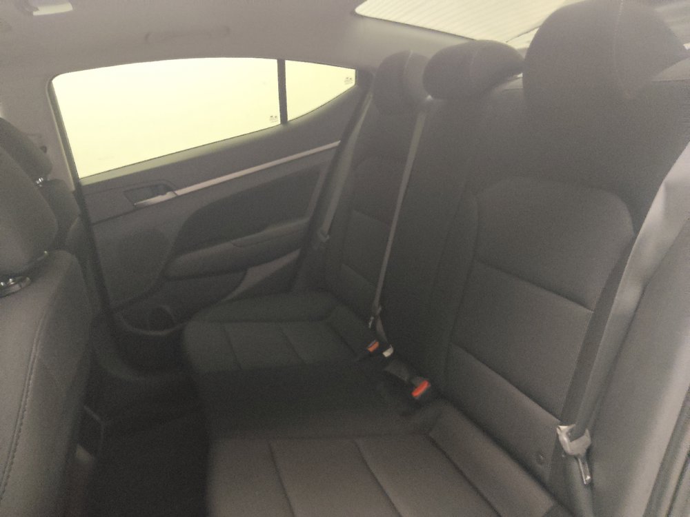 Used 2018 Hyundai Elantra Value Edition FWD image 18