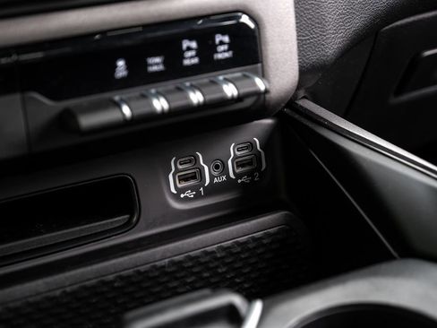 Used 2023 RAM 1500 Big Horn AWD/4WD image 38