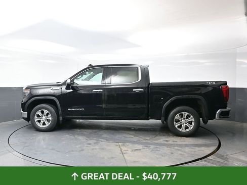 Used 2025 GMC Sierra 1500 SLT image 11