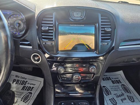 Used 2017 Chrysler 300 S w/ 300S Premium Group image 32