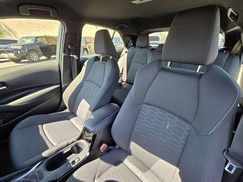 Used 2024 Toyota Corolla SE image 19