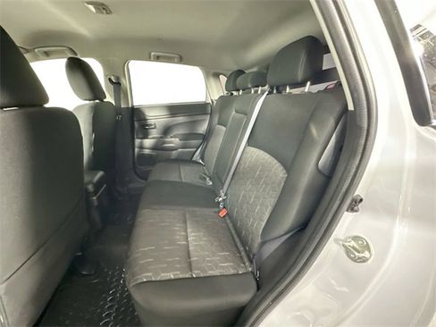 Used 2024 Mitsubishi Outlander Sport ES image 23