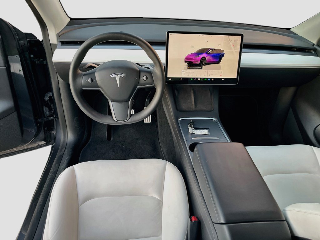 Used 2022 Tesla Model Y Performance AWD/4WD image 21